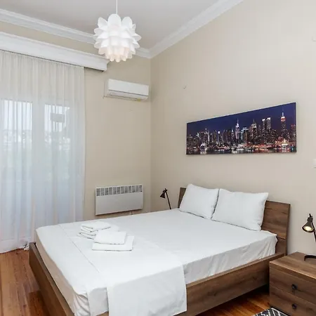 C.4 Red Rose #colony_central_apartment Apartment Thessaloniki